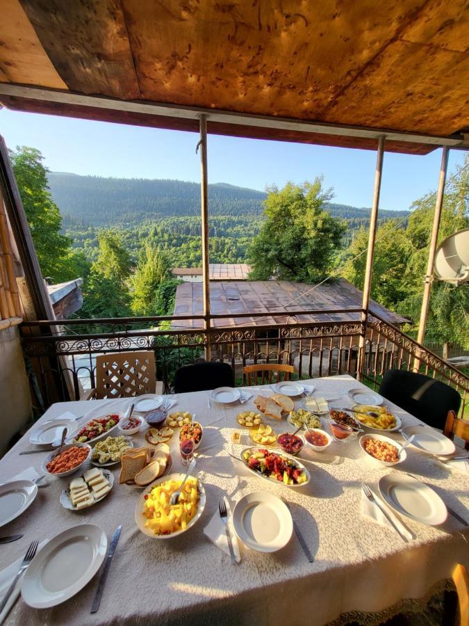 Guesthouse Mabu - 4 Newly Built Rooms In The Heart Of Mestia Zewnętrze zdjęcie