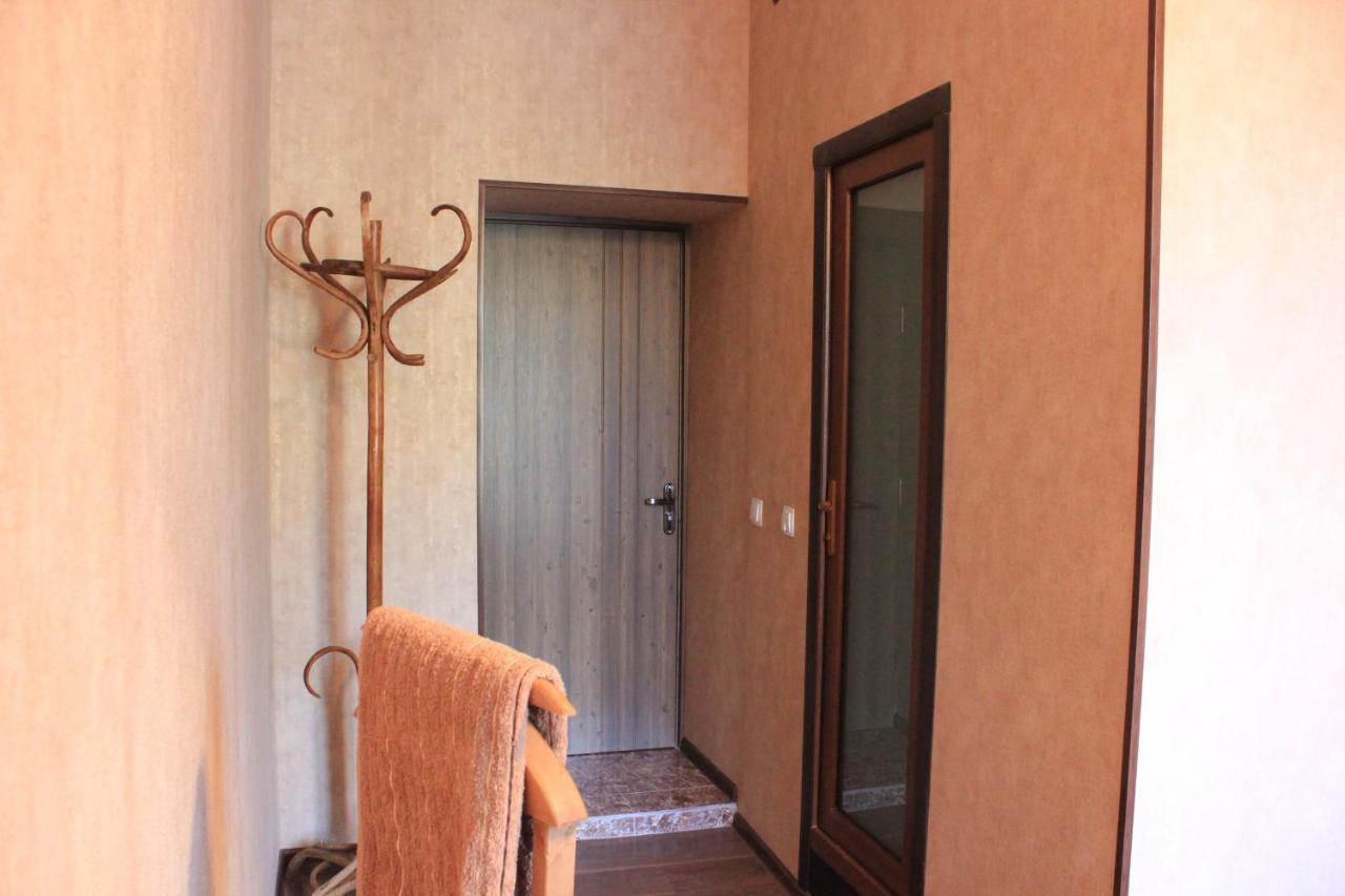 Guesthouse Mabu - 4 Newly Built Rooms In The Heart Of Mestia Zewnętrze zdjęcie
